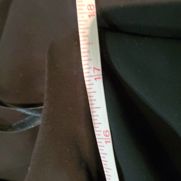 Dress - Picture 8 of 9